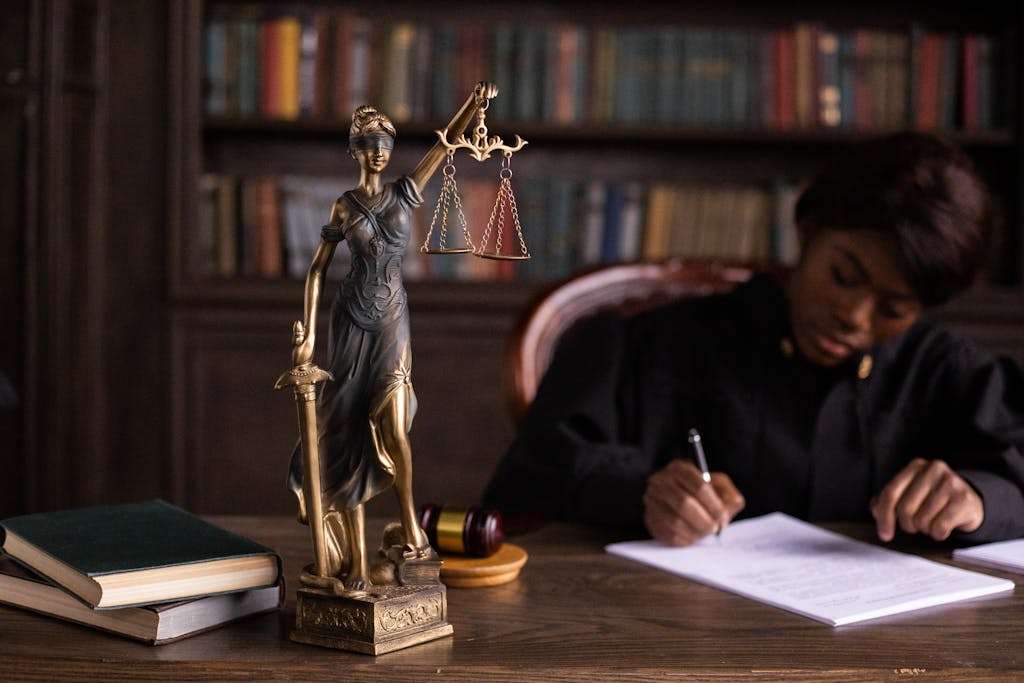 Lady Justice statue representing cannabis laws in Skagit County Washington